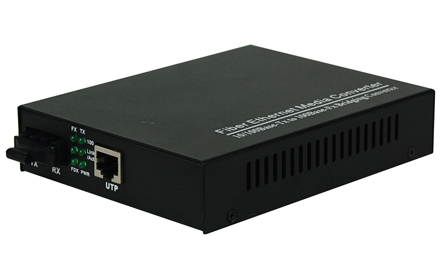 飞畅科技-大容量缓存 百兆以太光纤收发器（电源内置）