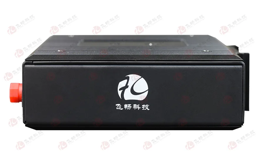 网管型 工业级1路千兆光口转1路千兆电+1路串口交换机