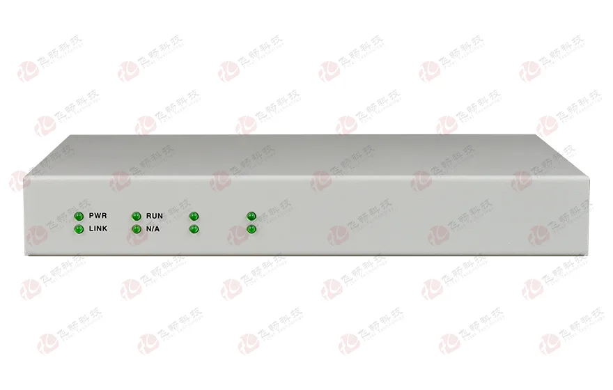 飞畅科技-POE2004 4路百兆以太POE+(802.3at)光纤收发器